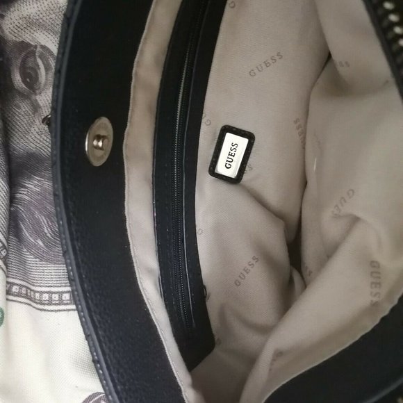 Guess Quilted Fleur Girlfriend Satchel / Purse - Picture 7 of 9